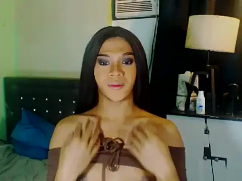 GoldenCumTYRA online show from January 10, 4:33 pm