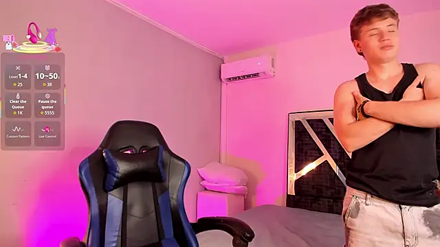 Handsomeboyss19 online show from February 19, 2:55 am