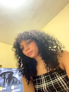 Casal-foda braba online show from November 3, 11:31 pm