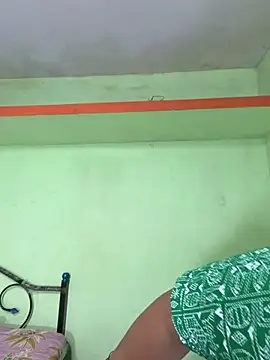 Shneeha le online show from March 11, 4:42 pm