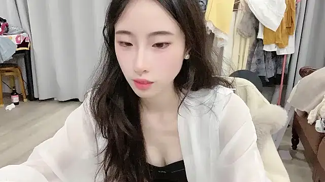 Snapshot of Freya7777 chatting on September 21, 1:54 pm Freya7777 online show from September 21, 1:54 pm