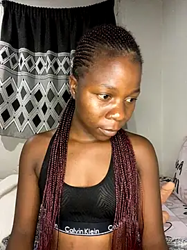 Crazyqueenxxx online show from September 24, 10:20 pm