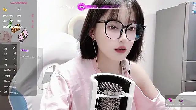 Naiyi-babe online show from October 31, 3:05 pm