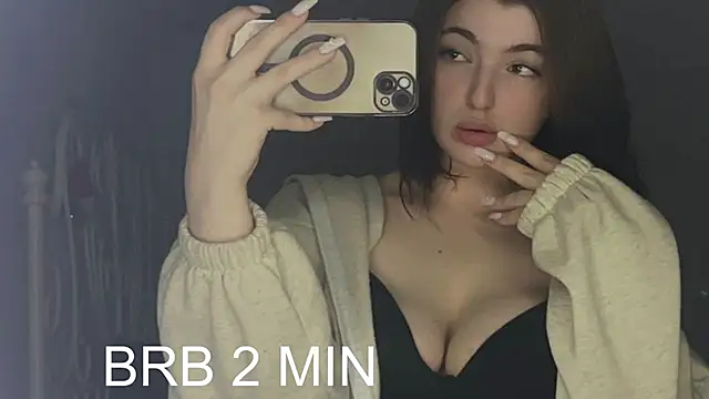 HoneyMist online show from October 1, 6:24 pm