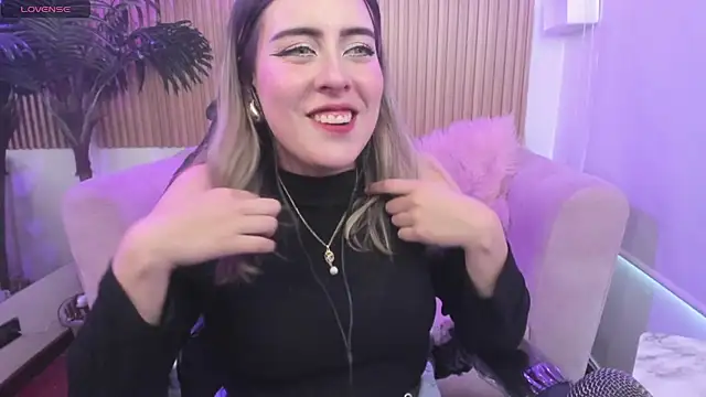 Jenny Wolridge  online show from October 30, 8:54 pm