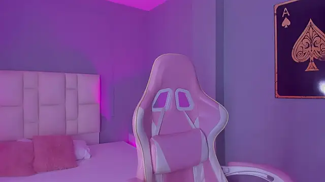 SammyRose  online show from February 28, 8:41 pm