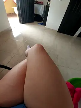 LunaJacobs online show from April 18, 7:58 pm