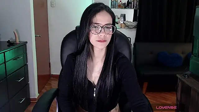 Ashley olivares online show from November 25, 2:36 am