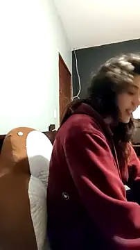 Maricamposs online show from March 14, 6:14 am