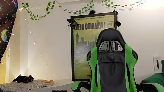 rosse dredd online show from March 28, 2:00 am