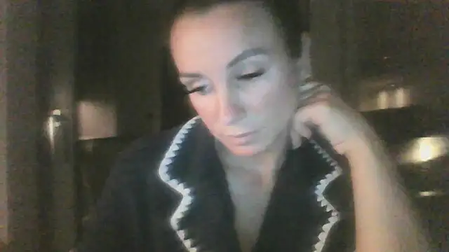 Snapshot of Justnani001 chatting on October 3, 8:36 pm Justnani001 online show from October 3, 8:36 pm