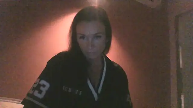 Snapshot of Justnani001 chatting on September 8, 8:19 pm Justnani001 online show from September 8, 8:19 pm