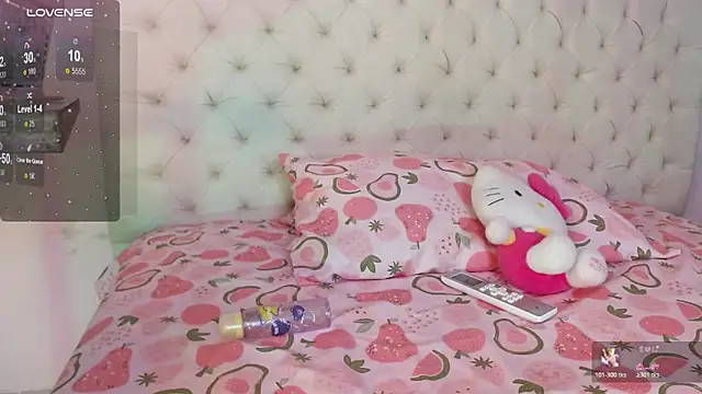 kiity horny  online show from March 31, 11:43 am