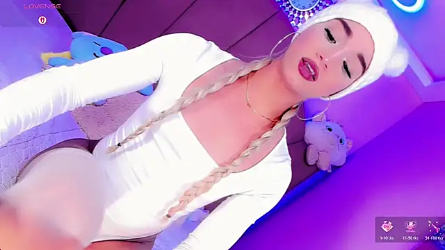 Nauthy girl online show from January 15, 1:44 am