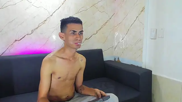 Golldens Dreamss online show from September 26, 8:39 pm