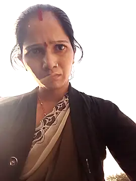 Jooli xx online show from November 27, 10:07 am