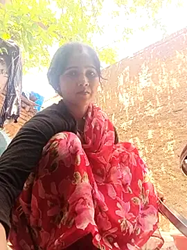 Jooli xx online show from April 11, 7:14 am