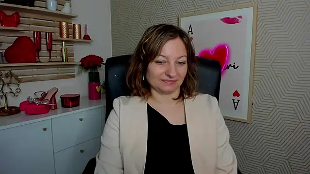 angelaSamt online show from April 7, 5:42 am