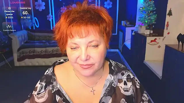 Kira Kenett online show from December 20, 5:39 pm