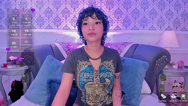 DaniCollinn  online show from February 27, 2:17 pm