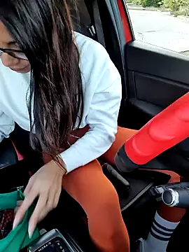 sexy7883 online show from November 6, 2:56 pm