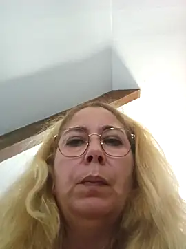 Snapshot of misscokine666 chatting on October 1, 8:25 pm misscokine666 online show from October 1, 8:25 pm