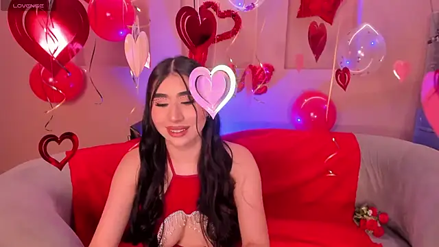 MayaMoretti  online show from February 13, 5:31 am