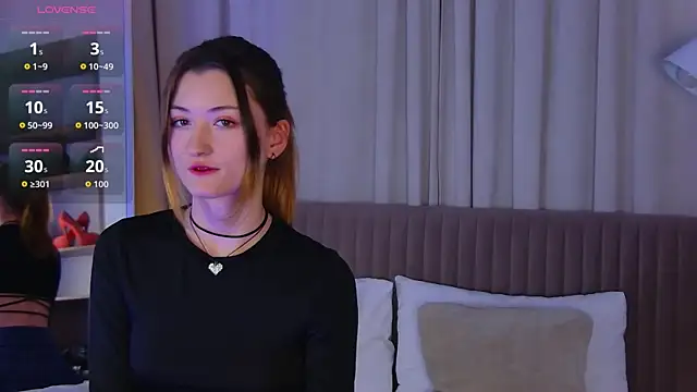 LillySvon online show from April 16, 4:50 pm