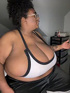 bunbun420247 online show from March 23, 2:29 am