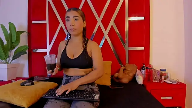 vennusasm1 online show from October 24, 9:55 pm