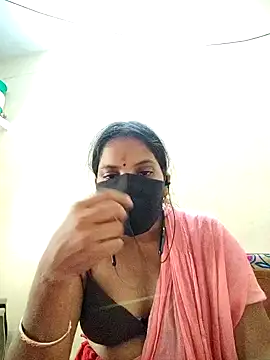 Snapshot of amulya26telugu chatting on September 28, 9:14 am amulya26telugu online show from September 28, 9:14 am