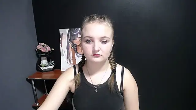 Snapshot of Mystic_nikole chatting on October 23, 12:55 pm Mystic nikole online show from October 23, 12:55 pm