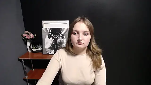 Snapshot of Mystic_nikole chatting on October 6, 3:07 pm Mystic nikole online show from October 6, 3:07 pm