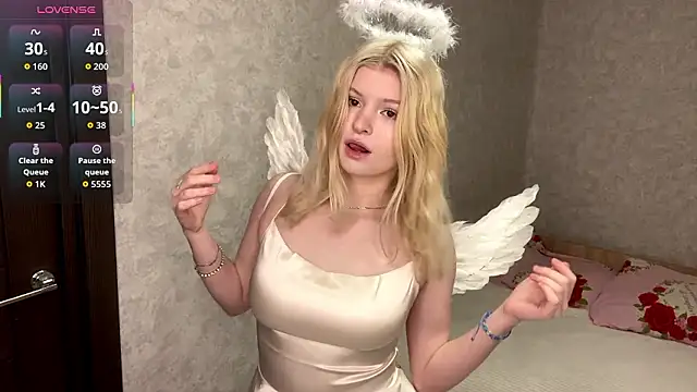 ShontaWasilko online show from February 6, 9:29 pm