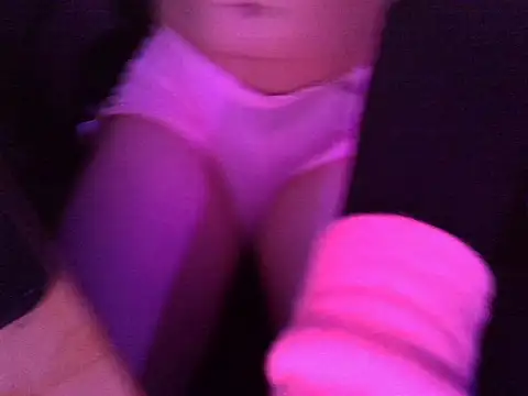 fabycdzinha online show from September 9, 12:10 am