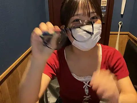 Snapshot of hikiwarinatto_xoxo chatting on September 21, 5:39 am hikiwarinatto xoxo online show from September 21, 5:39 am