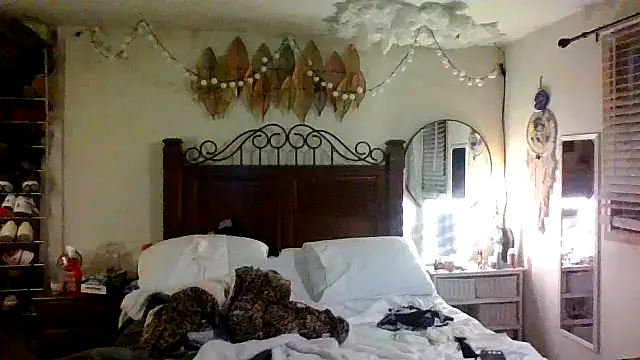 Electra Slash online show from February 22, 12:39 pm