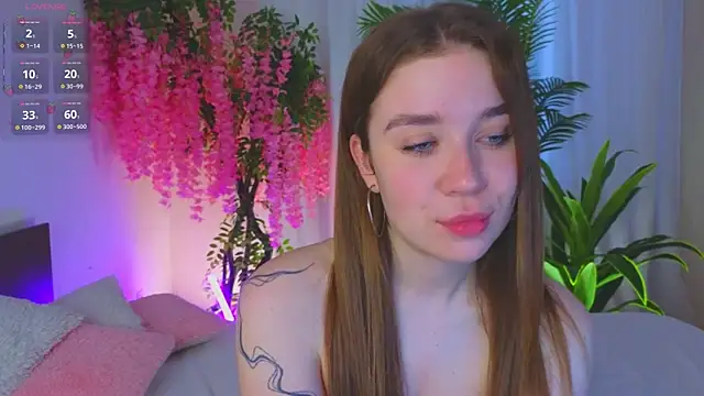 KarenGibbs online show from April 1, 7:09 am