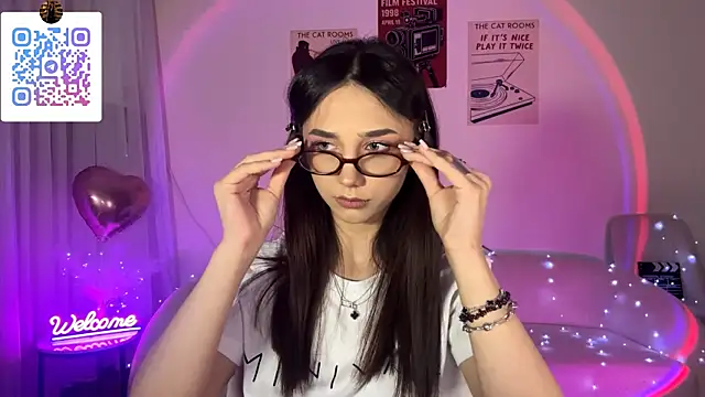 LinaMour online show from May 16, 12:24 am