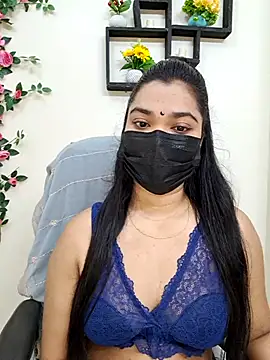 Snapshot of ariya-03 chatting on October 13, 5:10 am ariya-03 online show from October 13, 5:10 am
