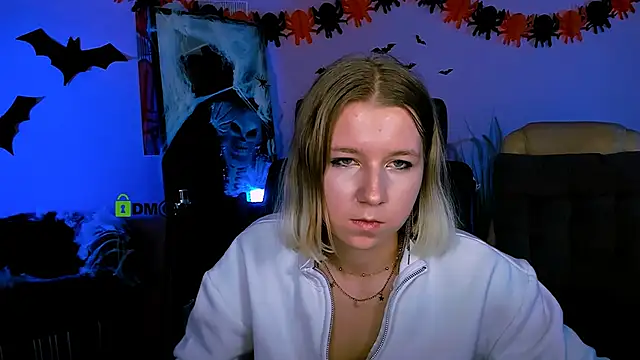 gloria bubble online show from October 22, 11:48 am