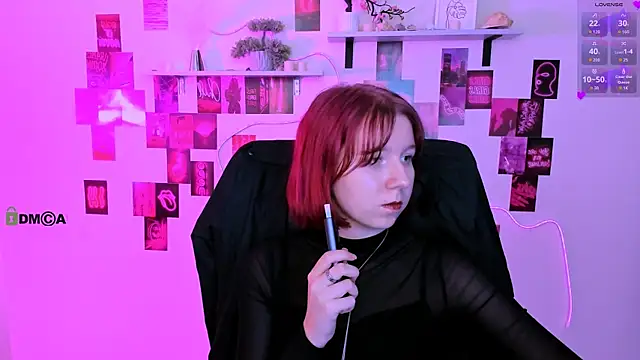 gloria bubble online show from April 1, 7:55 pm