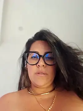 Nicoleefaith  online show from March 30, 4:28 pm