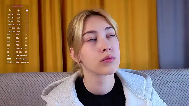 AngelicRice online show from March 3, 1:39 pm