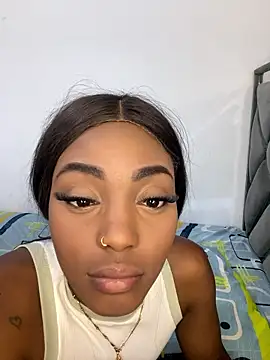 zaracollins01 online show from January 11, 12:26 am