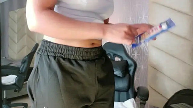 samiradoll online show from January 11, 4:28 am