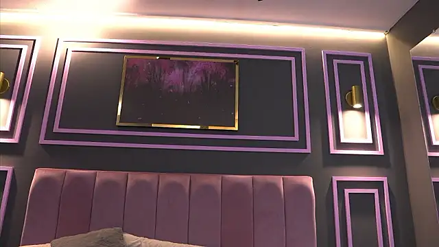 Tayler Kim online show from March 15, 6:43 pm