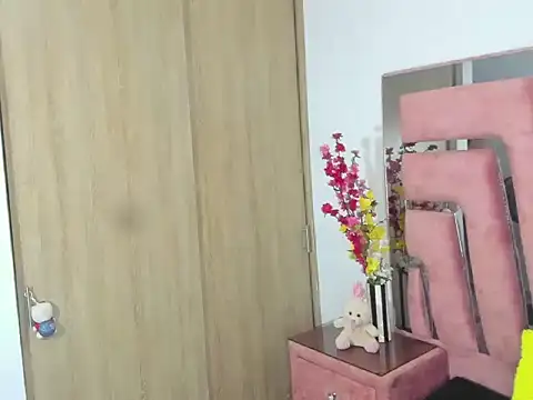 MaraKarly online show from November 12, 10:08 pm