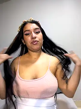  Chloe Smith online show from September 27, 5:03 am