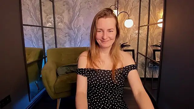 MeggySun online show from December 5, 1:34 pm